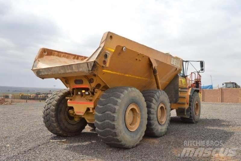 Bell B40D Midjestyrd dumper
