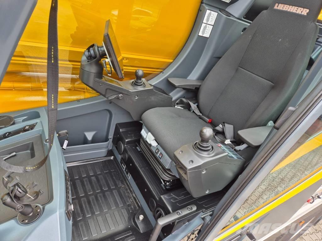 Liebherr LTM1300-6.4 Allterrängkranar