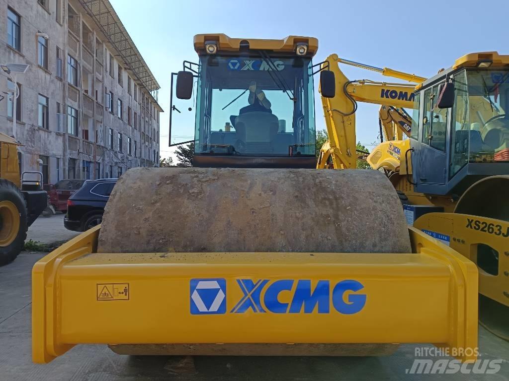 XCMG XS 223 J Envalsvältar