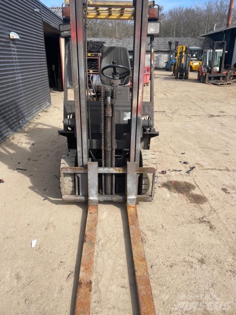 TCM FG 15 Gasolmotviktstruckar