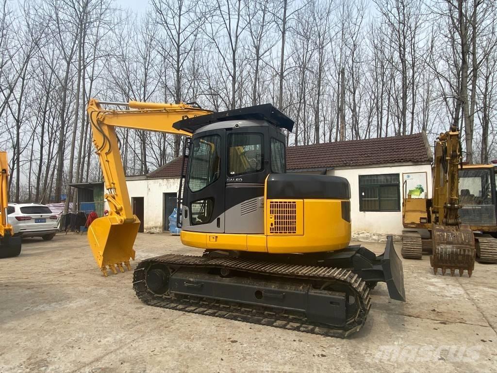 Komatsu PC128US Bandgrävare