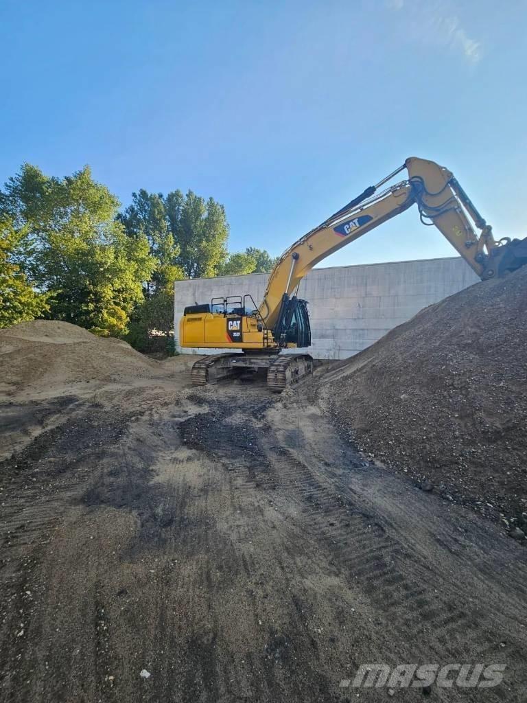 CAT 352 F Bandgrävare