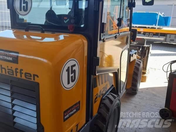 Schäffer 2428 SLT Kompaktlastare