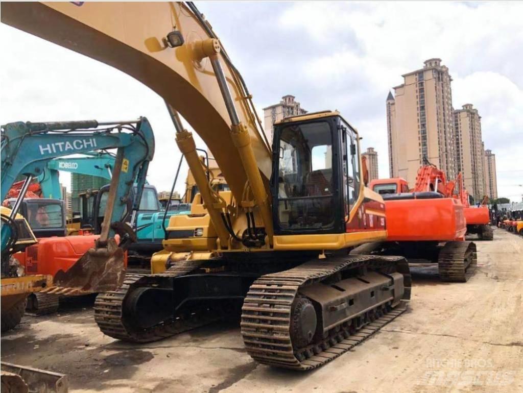 CAT 330 B L Bandgrävare