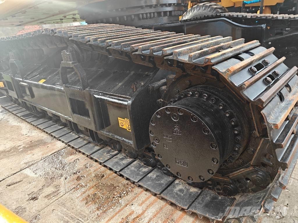 CAT 340 D L Bandgrävare