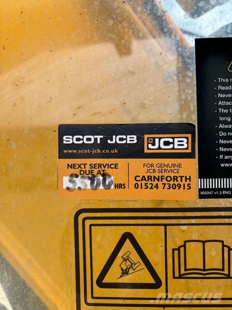 JCB JS 220 LC Bandgrävare