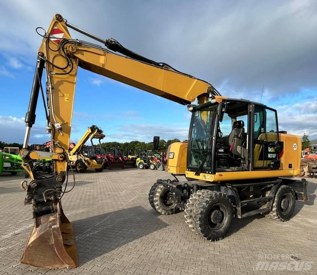 CAT M 318 F Hjulgrävare