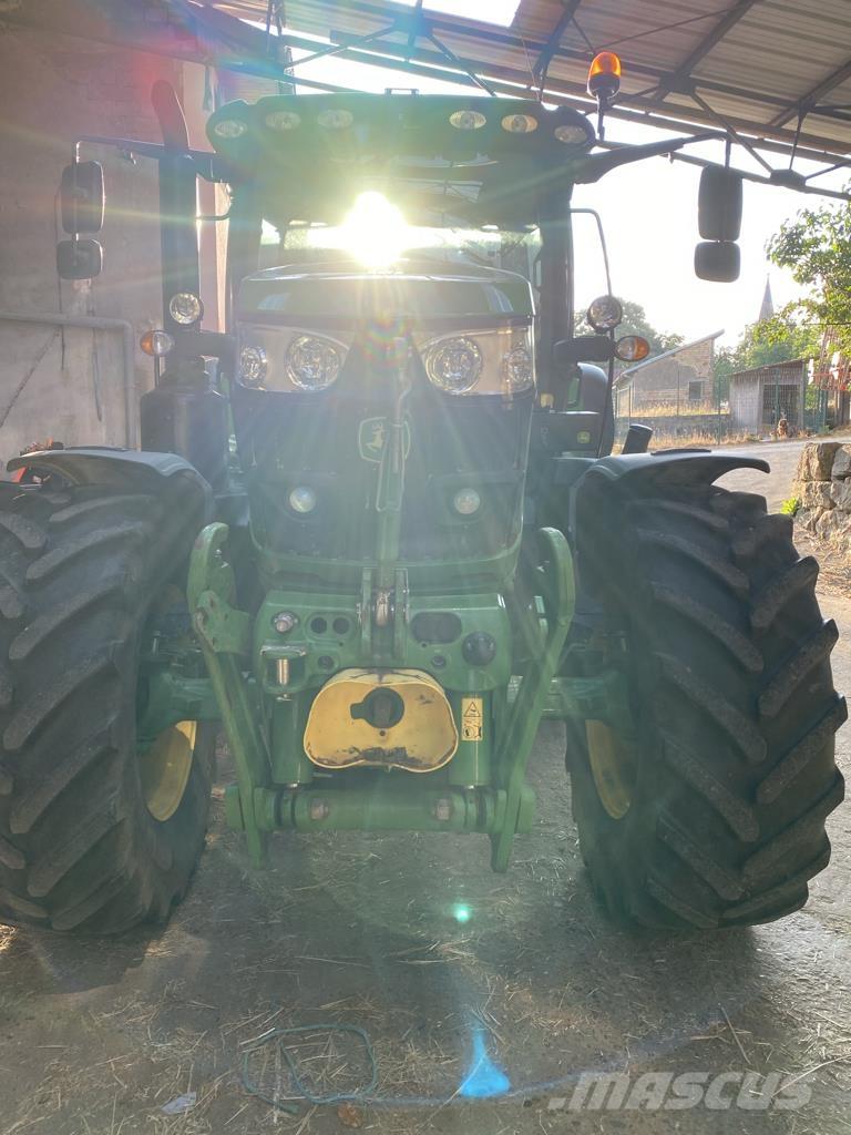 John Deere 6155R Traktorer