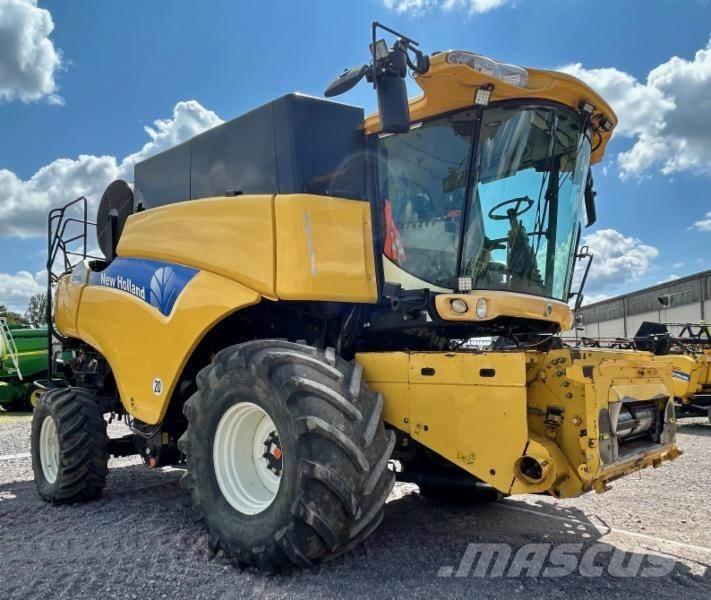New Holland CR 980 Skördetröskor