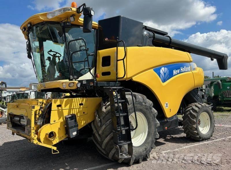 New Holland CR 980 Skördetröskor