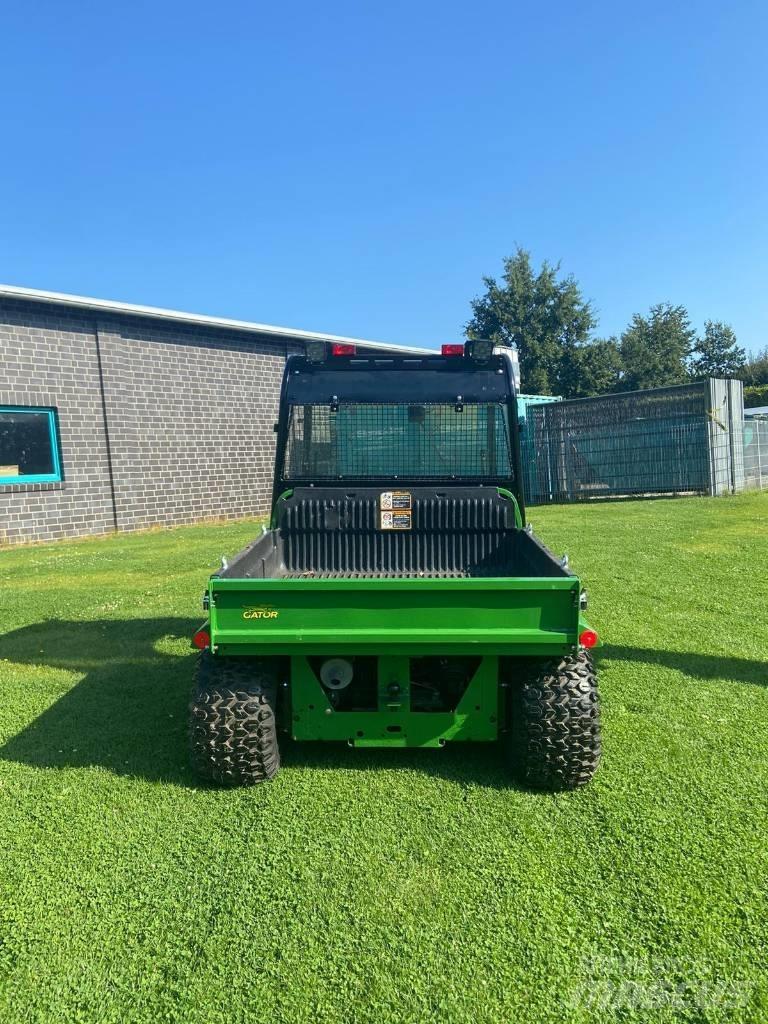 John Deere TH 6x4 ATV