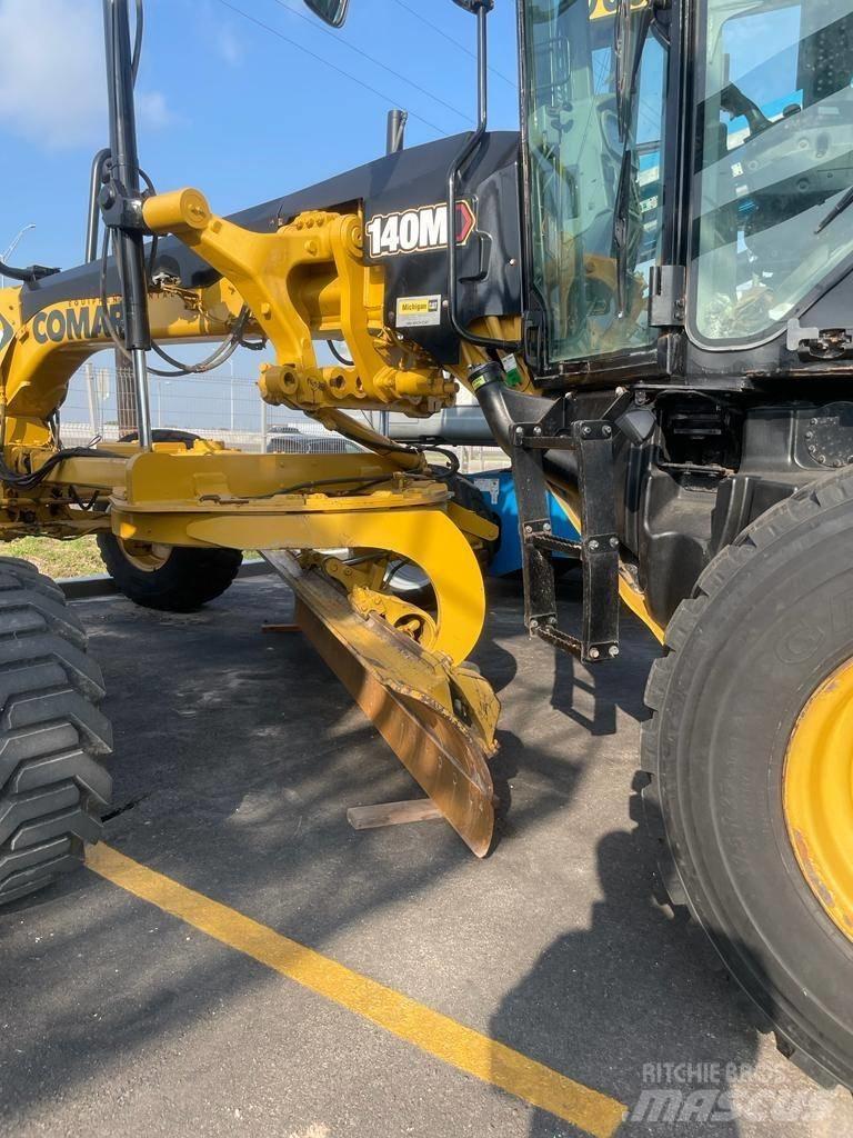CAT 140 M Väghyvlar