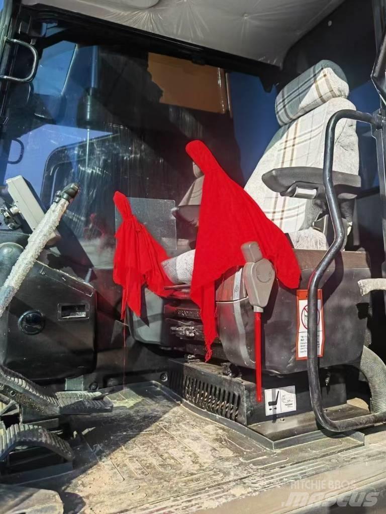 Sany 235C Bandgrävare