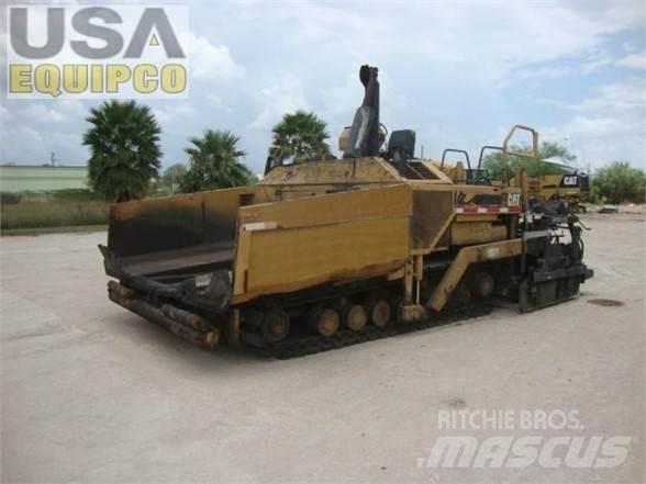 CAT AP-1050B Asfaltsläggningsmaskiner