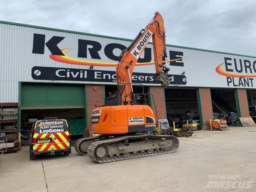 Doosan DX 235 LCR-5 Bandgrävare