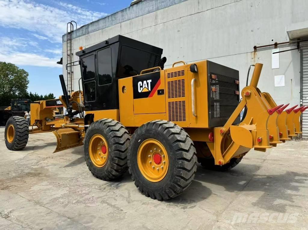 CAT 140H Väghyvlar