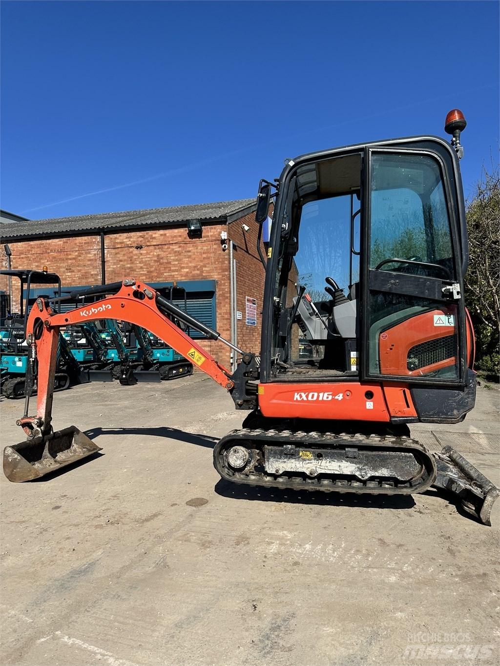 Kubota KX 016-4 Minigrävare < 7t