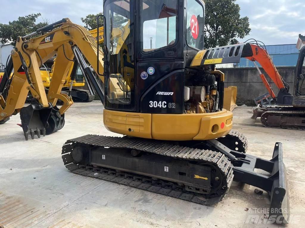 CAT 304 C Minigrävare < 7t