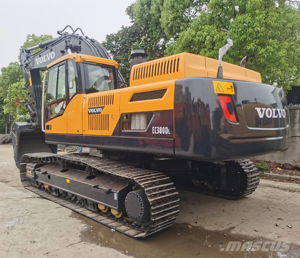 Volvo EC 380 D L Bandgrävare