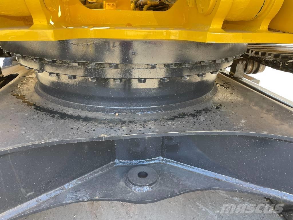 Komatsu PC 300-7 Bandgrävare