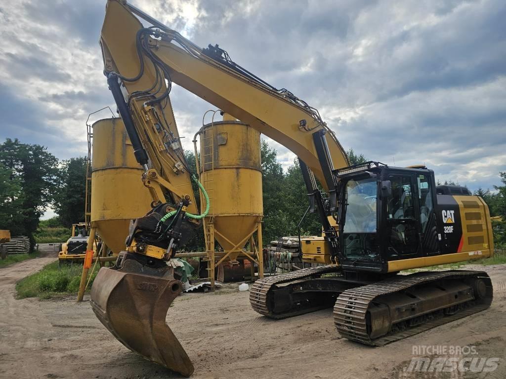 CAT 320FL Bandgrävare