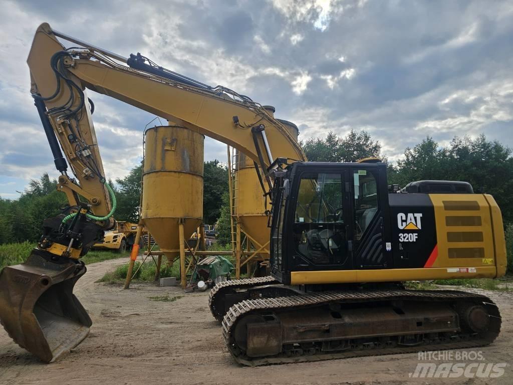 CAT 320FL Bandgrävare