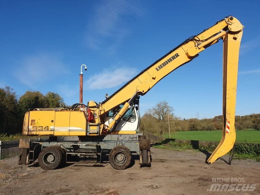 Liebherr A 934 C Avfalls / industri hantering