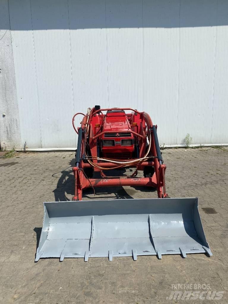 Mitsubishi MT33+tur Kompakttraktorer