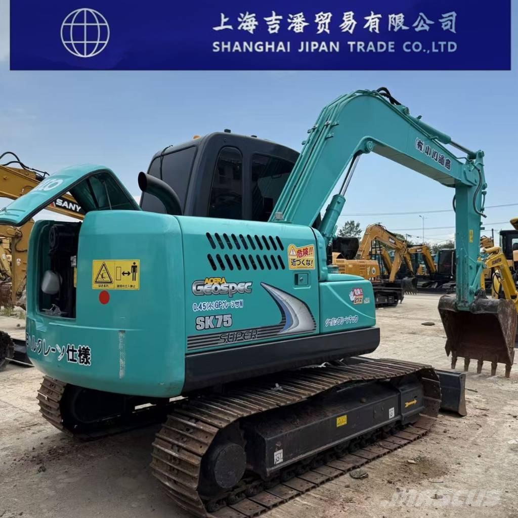 Kobelco SK 75 Midigrävmaskiner 7t - 12t