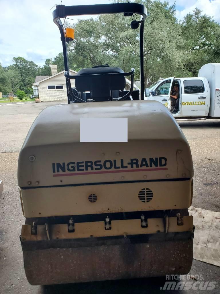 Ingersoll Rand DD 24 Tvåvalsvältar