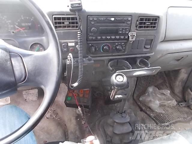 Ford 750 XLT Övriga bilar