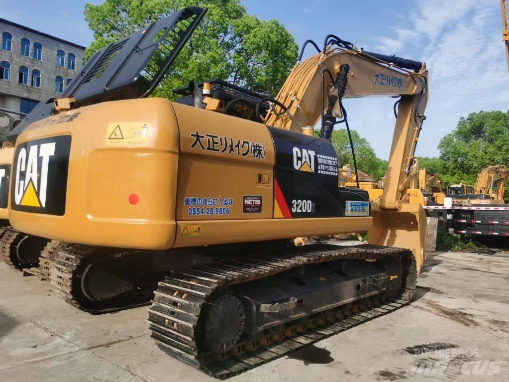 CAT 320d2 Bandgrävare