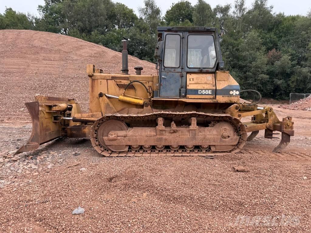 Komatsu D58E-1 Bandschaktare