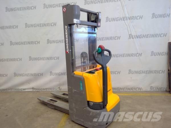 Jungheinrich EJC 112 Staplare-led