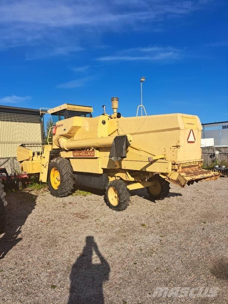New Holland 8030 H Skördetröskor
