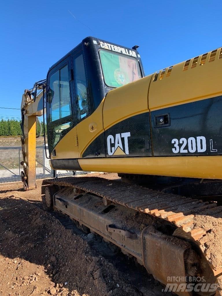 CAT 320 D L Bandgrävare
