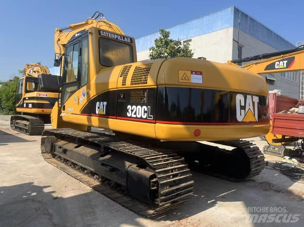 CAT 320 C L Bandgrävare