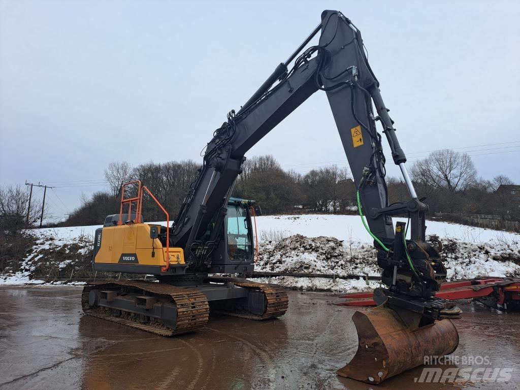 Volvo EC 220 EL Bandgrävare