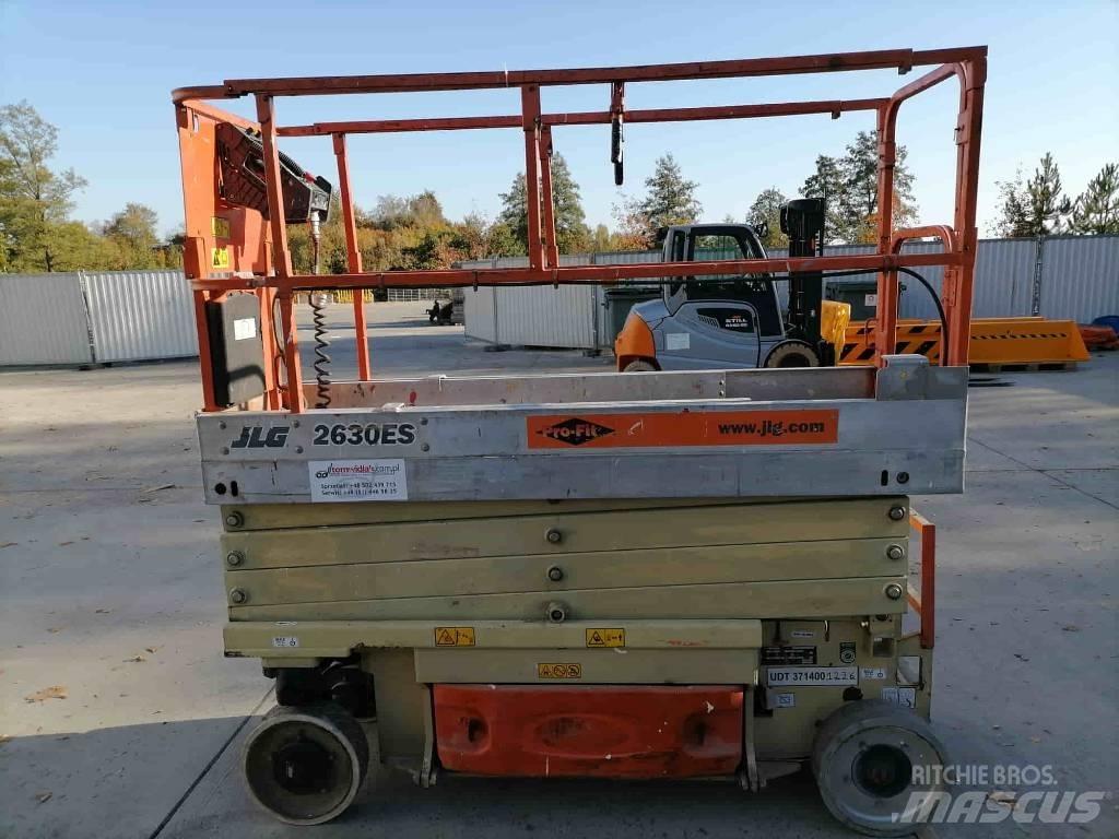 JLG 2630 ES Saxliftar