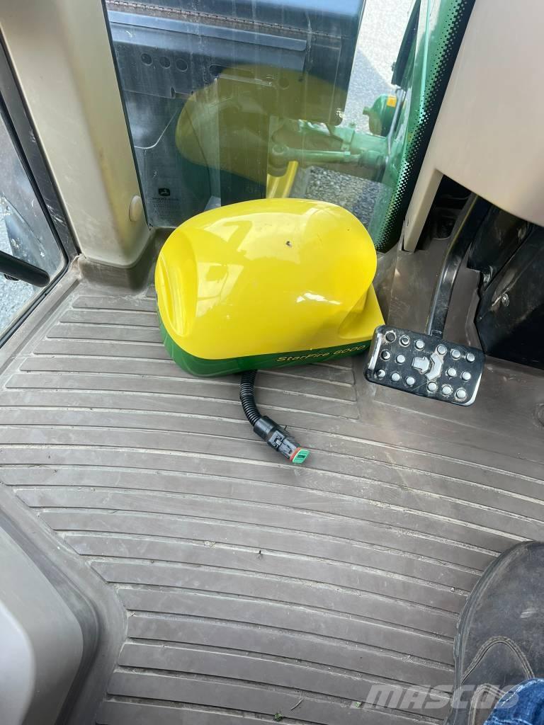 John Deere 6195 M Traktorer