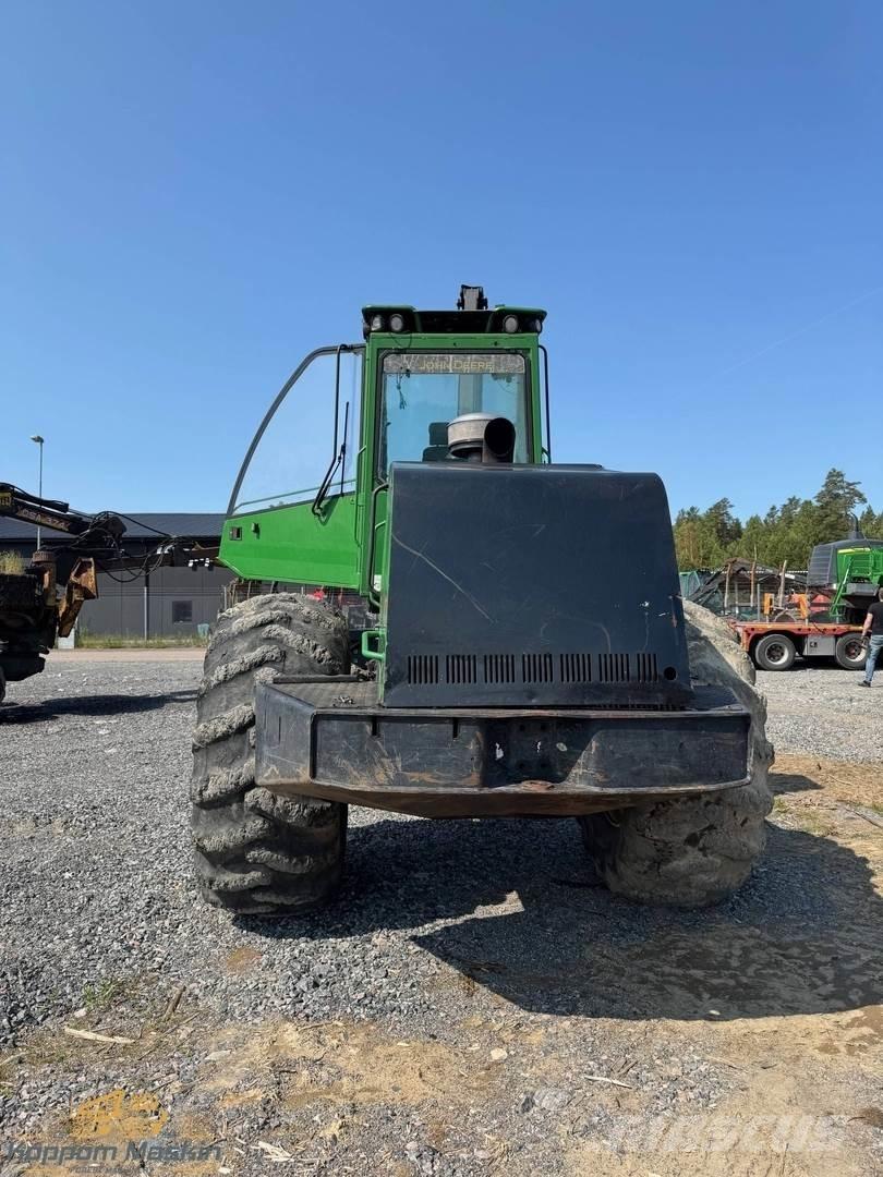 John Deere 1470D Skördare