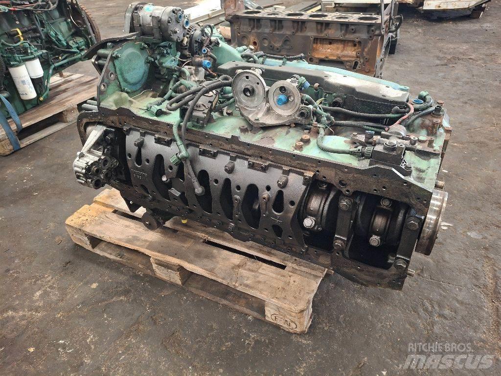 Volvo D12D420 Motorer