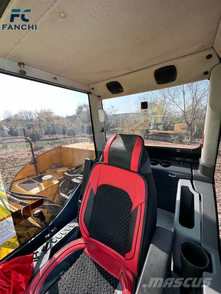 Komatsu PC 70-8 Bandgrävare