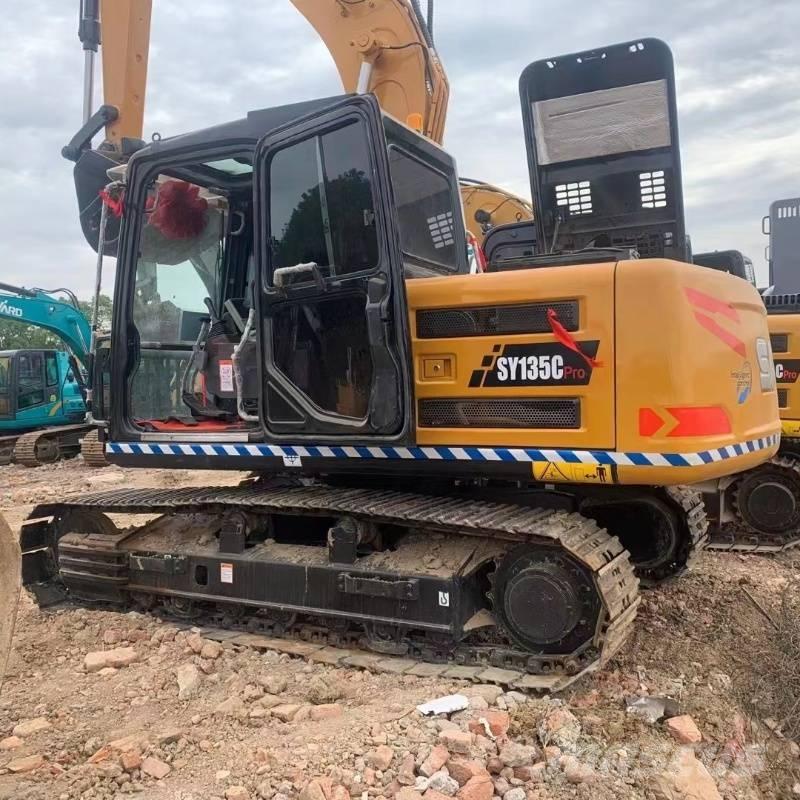 Sany SY 135 Bandgrävare