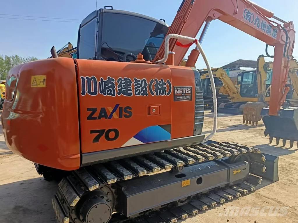 Hitachi ZX 70 Midigrävmaskiner 7t - 12t