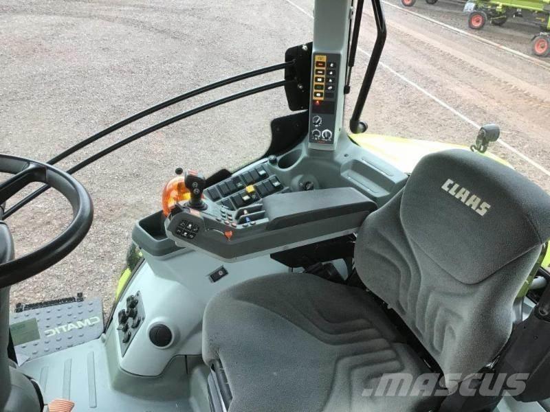 CLAAS AXION 810 Traktorer