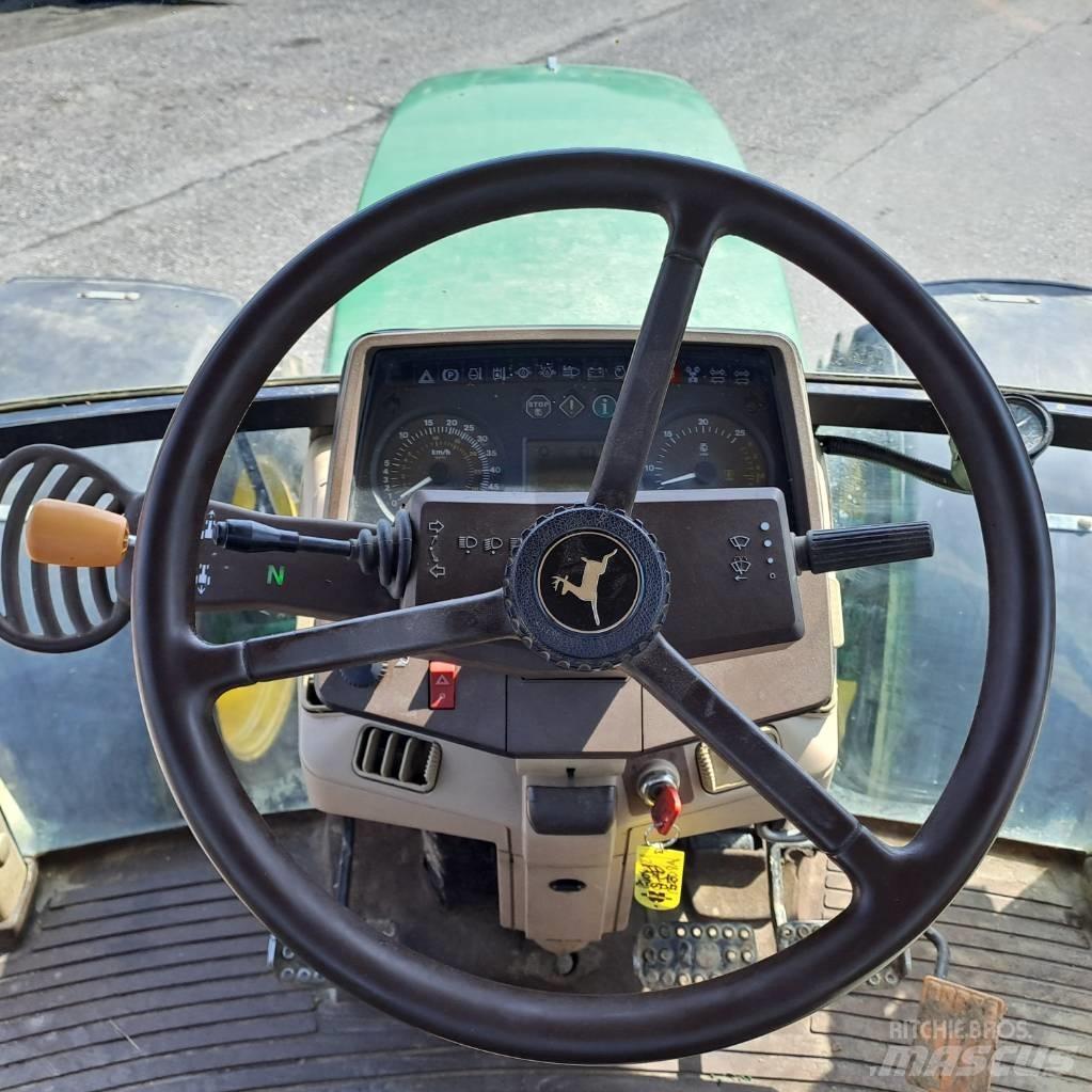 John Deere 6910 Traktorer
