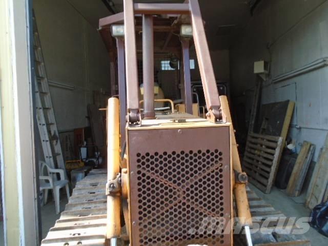 CASE 450 C Bandlastare
