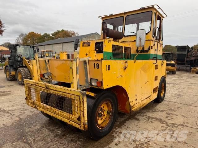 Hamm GRW 15 Pneumatiska Hjulvältar