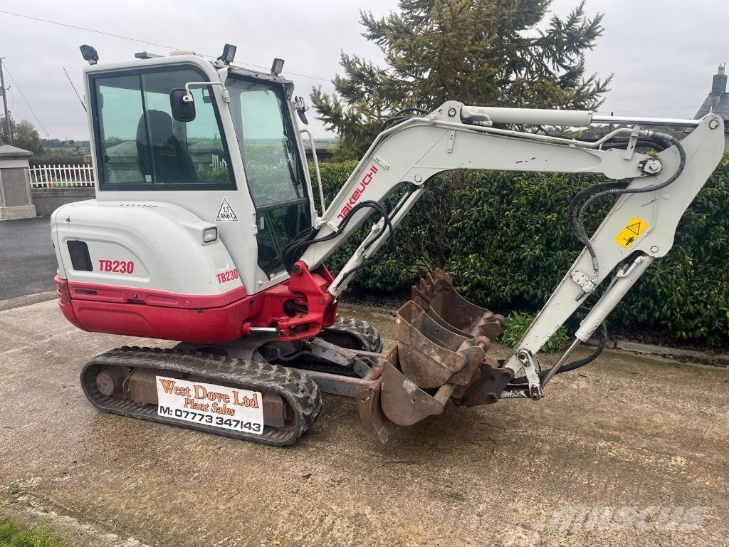 Takeuchi TB 230 Minigrävare < 7t